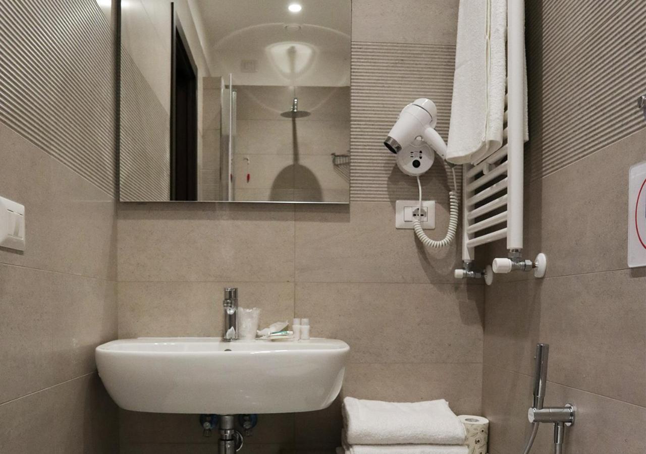カゼルタ Residenza La Reggia Bed & Breakfast エクステリア 写真